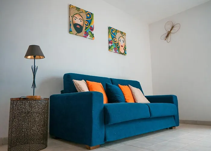 La Casa Blu Deluxe * Λίπαρι