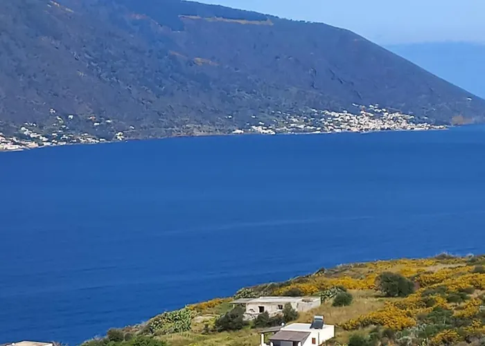 Villa La Casa Blu Deluxe Lipari
